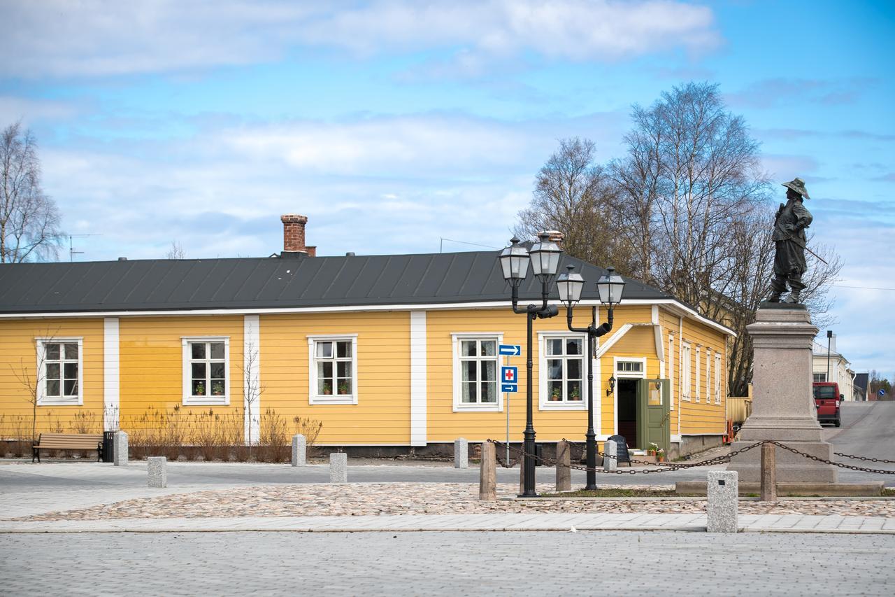 Boutique Hotel Langin Kauppahuone Raahe Buitenkant foto